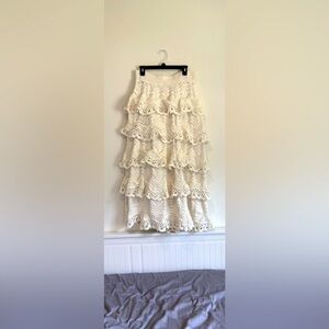 Oscar De La Renta Crochet Boho White Skirt Size XL